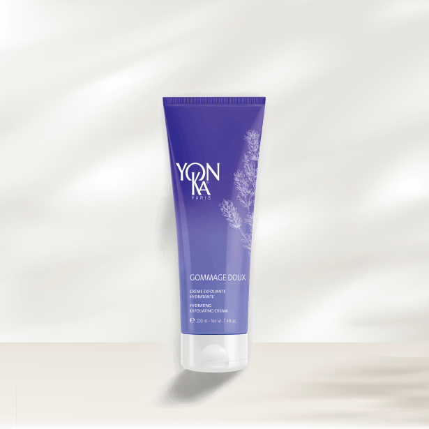 竹子粉與植物油滋養肌膚,改善粗糙與乾燥。